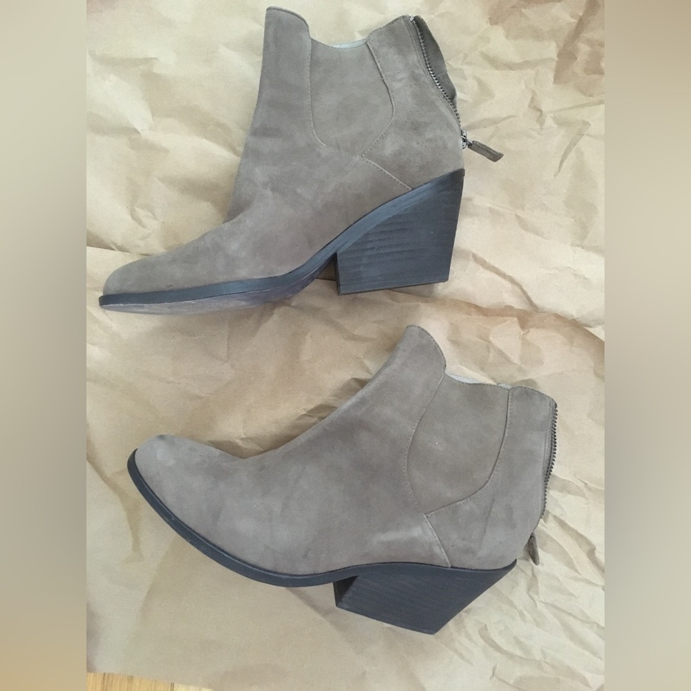 Eileen Fisher Pointy Ankle Boots